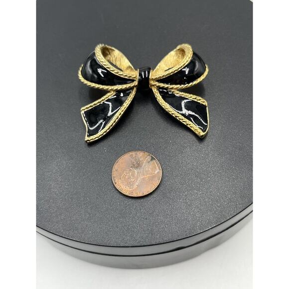 Kenneth Jay Lane for Avon Black Enamel Bow Pendant Enhancer‎ Clip Earrings Set - Picture 15 of 16